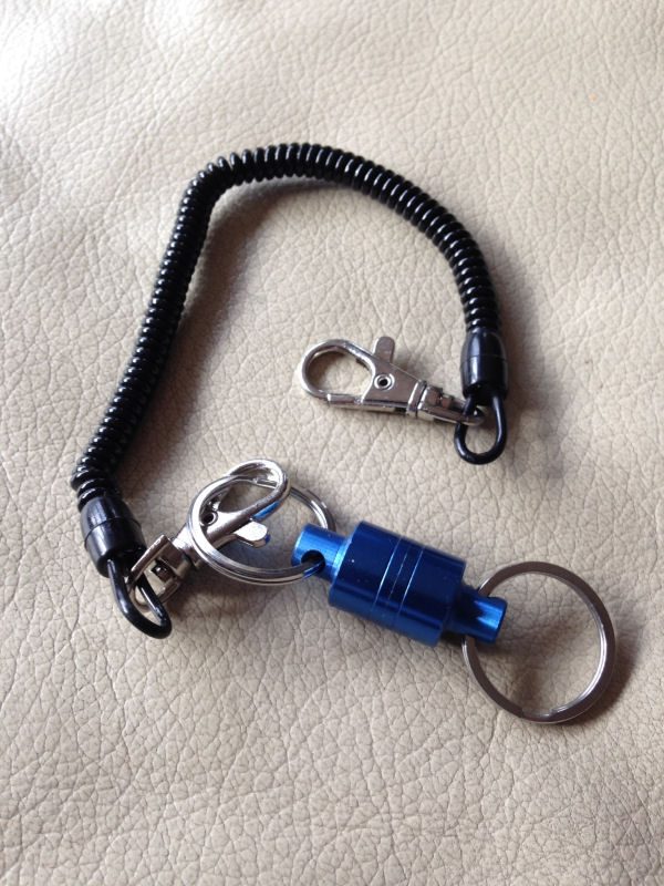 SKB Net and Tool Magnet (Coiled Lanyard)